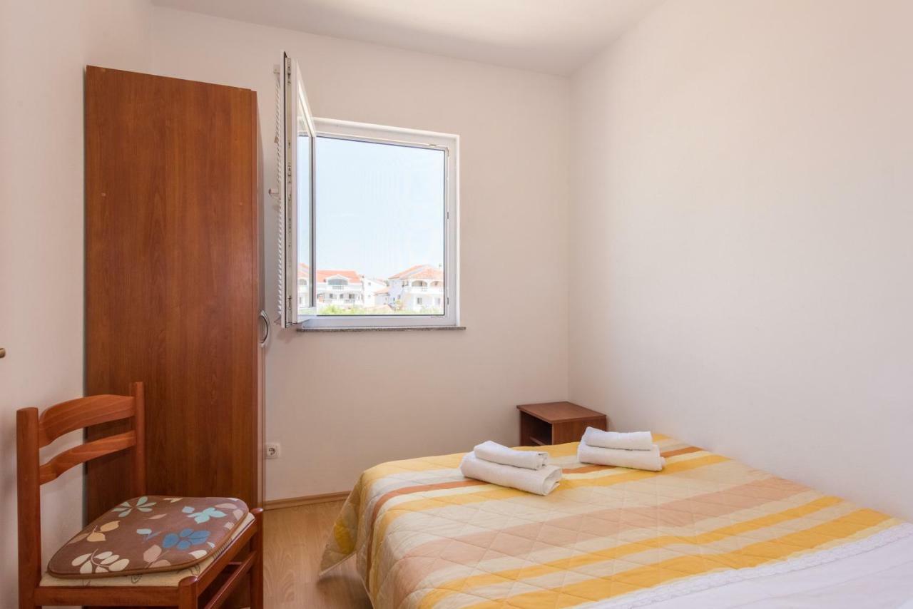 Apartments Maco Petrcane Exterior photo